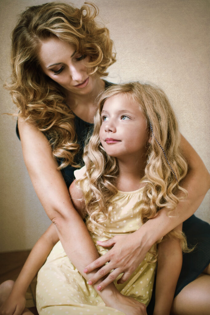 Mother and daughter portrait – portrait photography by Takács Bori, Budapest